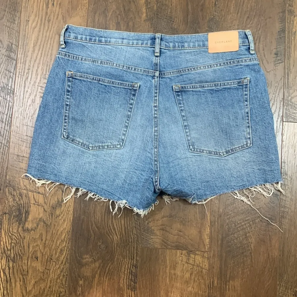 Everlane Cheeky Short Cutoff Denim Jean Shorts - Image 5