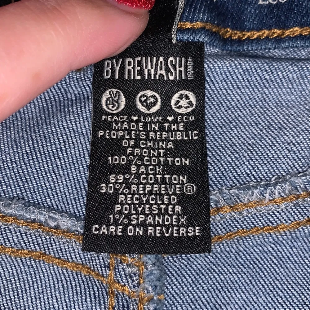 REWASH NWT  peace love eco the mom short vtg reunion super high rise jean shorts - Image 10
