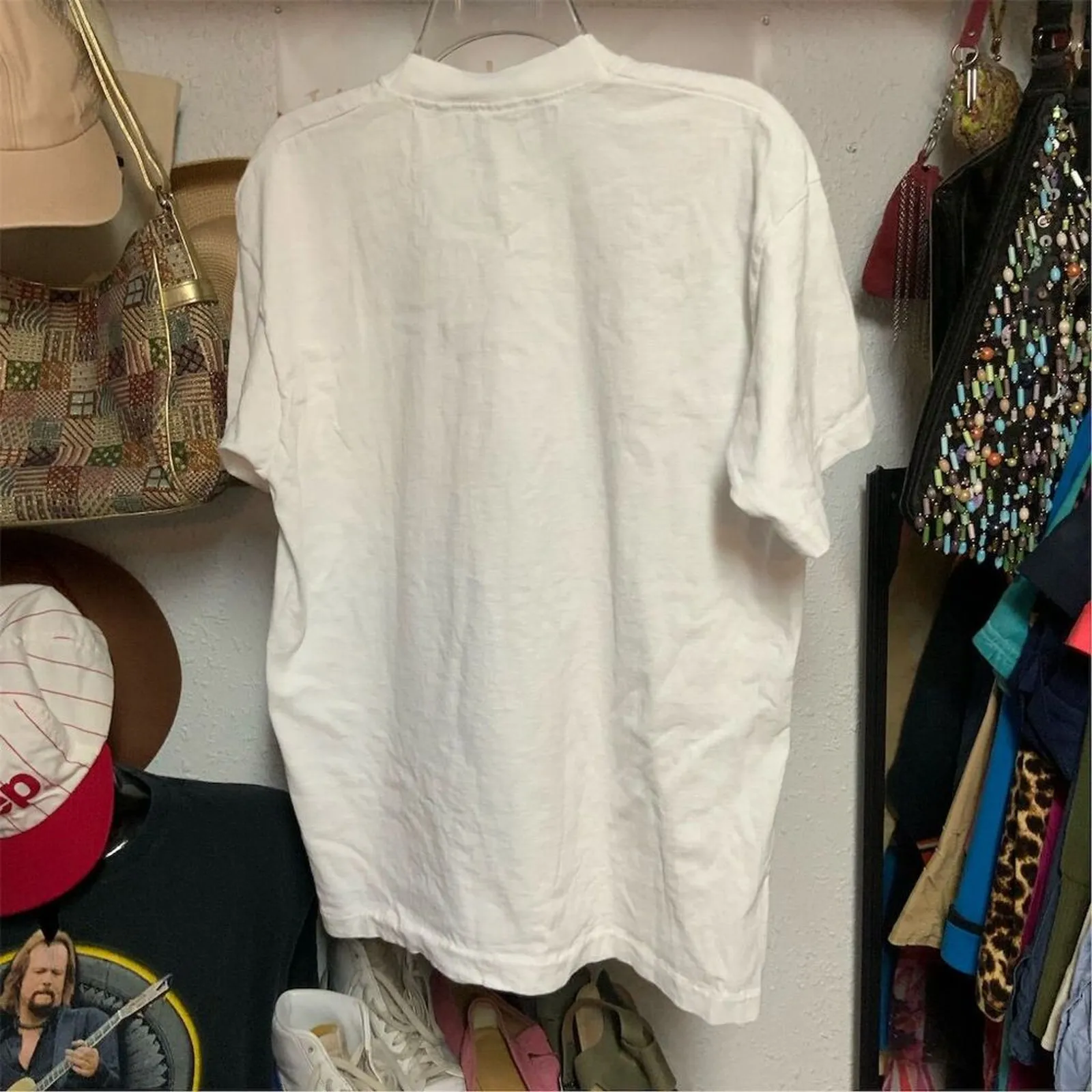 2274. Vintage 90s Fruit of the Loom Unicorn T-Shirt Size L - Image 6