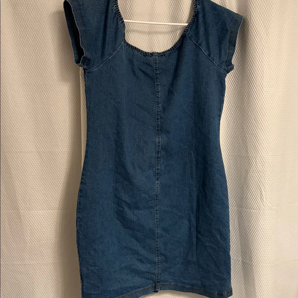 Derek Heart Light Blue Denim Dress - Image 3