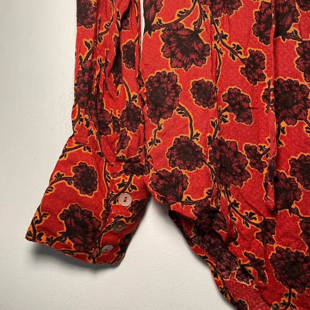 Free People Women's size XS Mia Tunic Red Floral V-neck Blouse Boho Pirate Top - Image 5