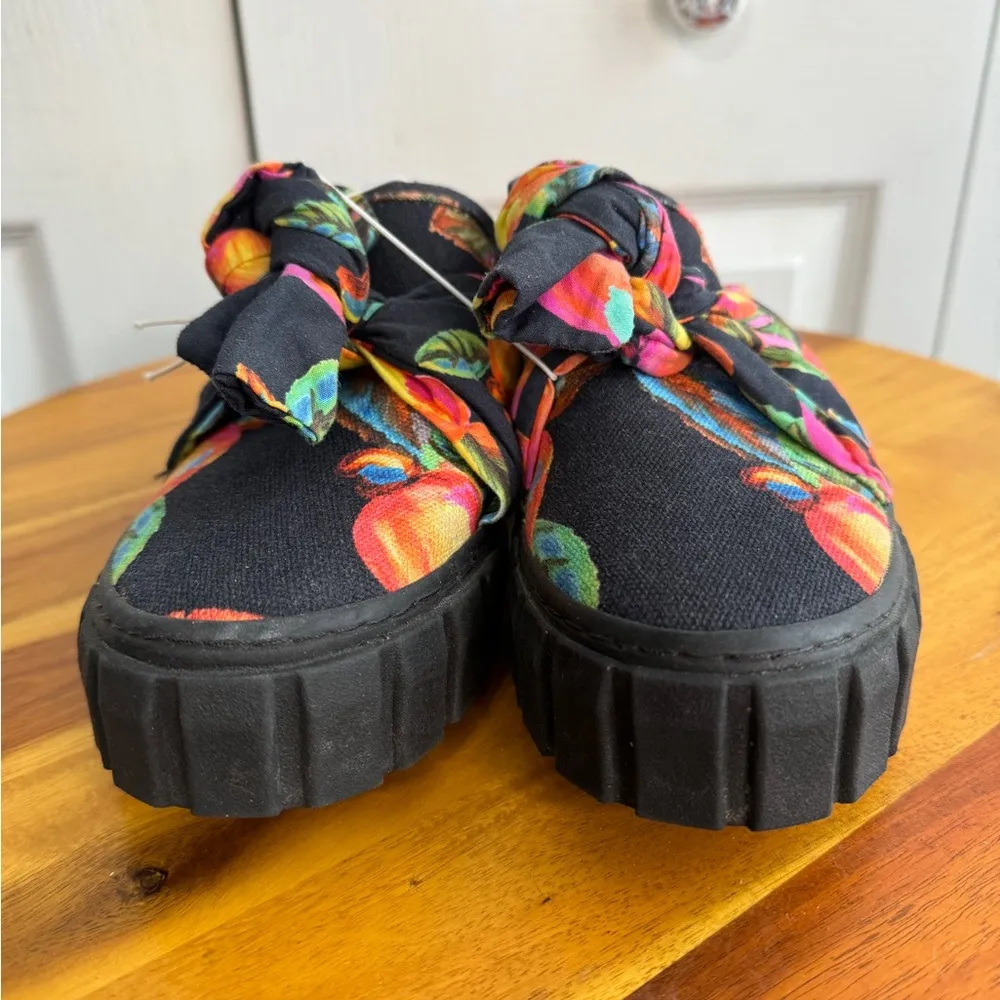 Farm Rio cashew black platform slip on mules size 6.5 - Image 3