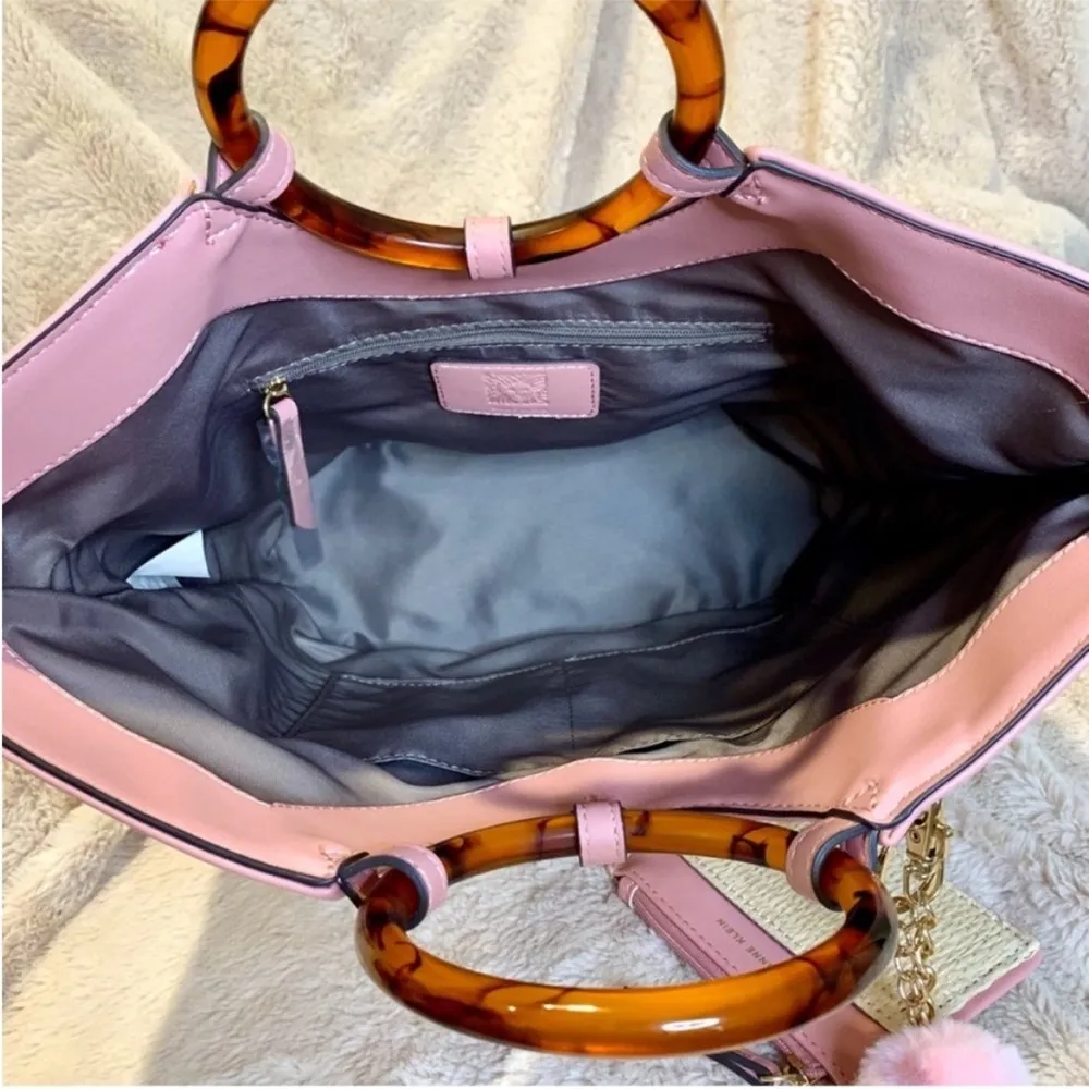 NWOT Anne Klein Pink Straw Faux Leather Tote Bag - Image 10