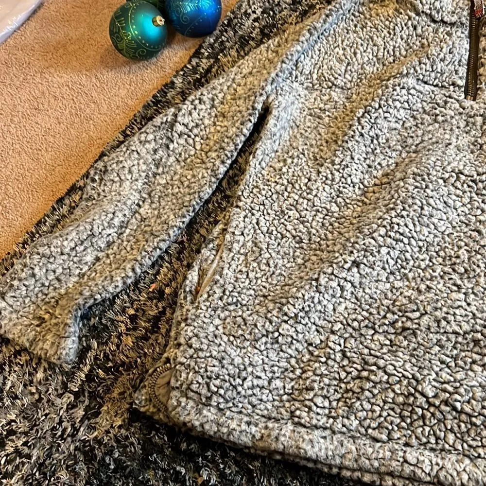 Dylan  small grey warm pullover - Image 4