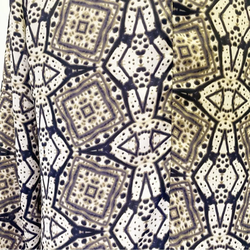 ASTR Draped Open Front Blazer Tan Navy Black Batik Geometric Print Size Medium - Image 3