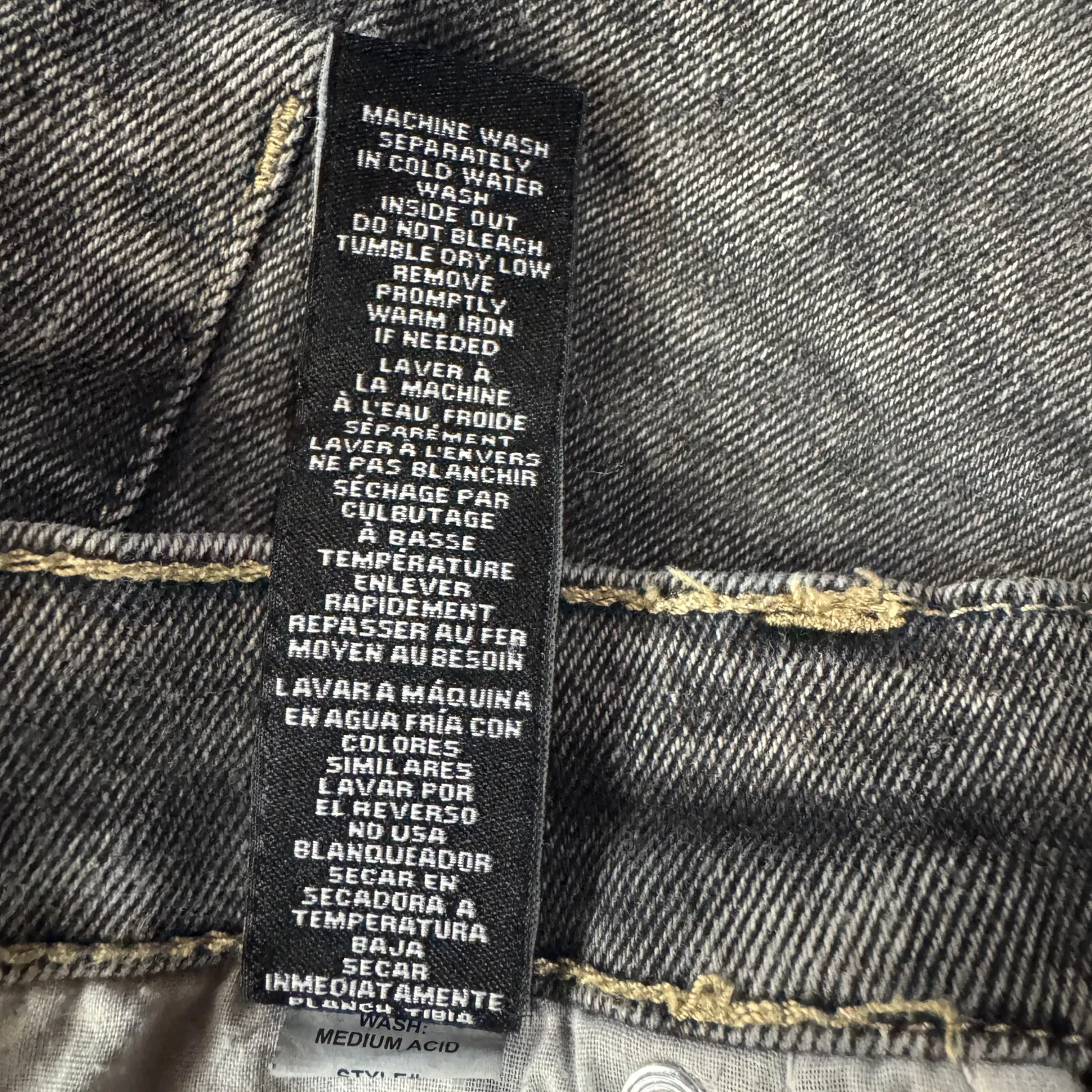 Kendall + Kylie SZ 13/31 Drifter Hi-Rise Jean Shorts Stretch Frayed Acid Wash - Image 8