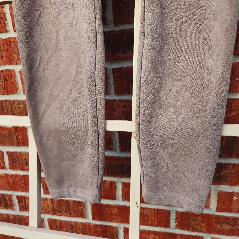 EUC Rachel Zoe dark camel high rise faux suede leggings size 8 - Image 3