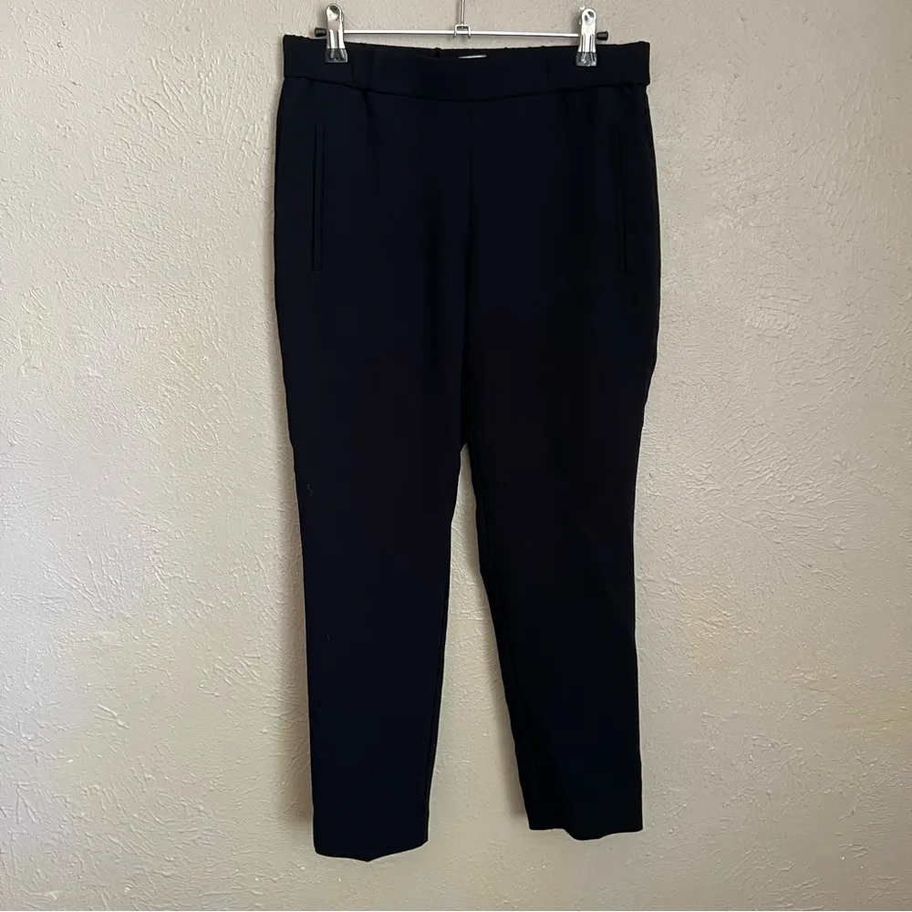 Aritzia Wilfred Crepe Darontal Pull On Trouser Pants in Black 2 - Image 2