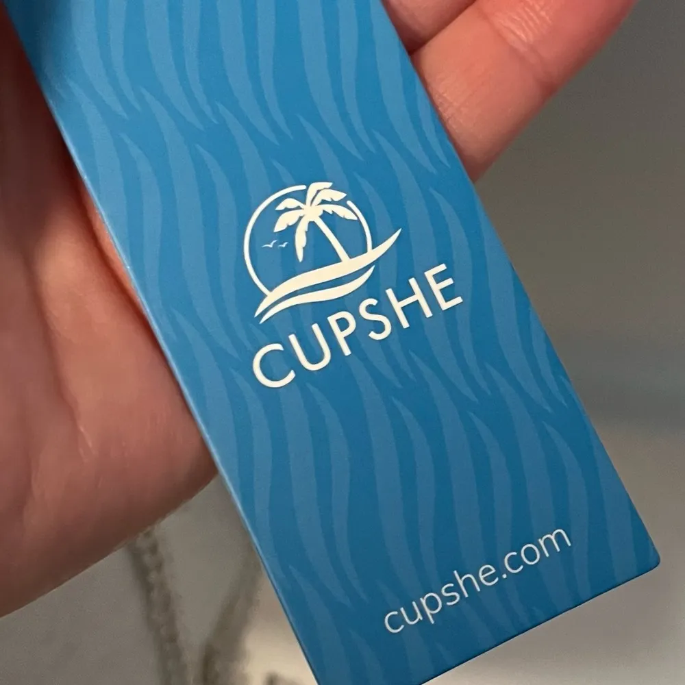 Cupshe • NWT Black Cotton Sleeveless V-Neck Top - Image 7