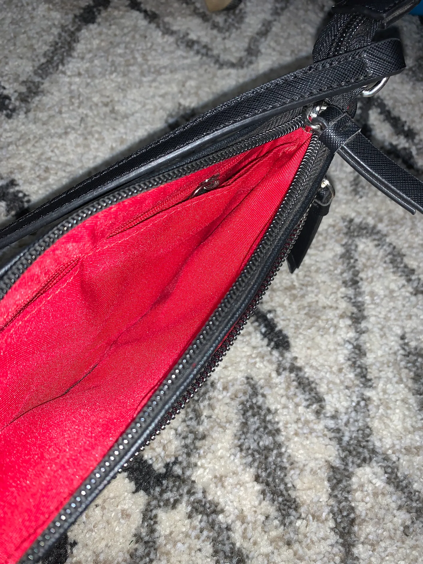 Dana Buchman Cute leather  bag - Image 6