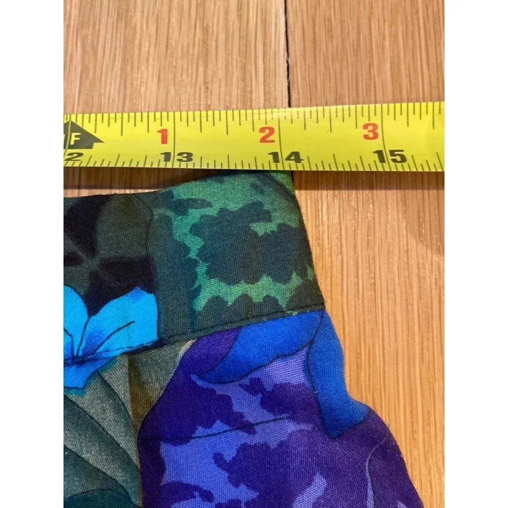 Vintage Women’s Shorts Floral Hawaiian 90s High Waist Coastal Petite Medium Blue - Image 7