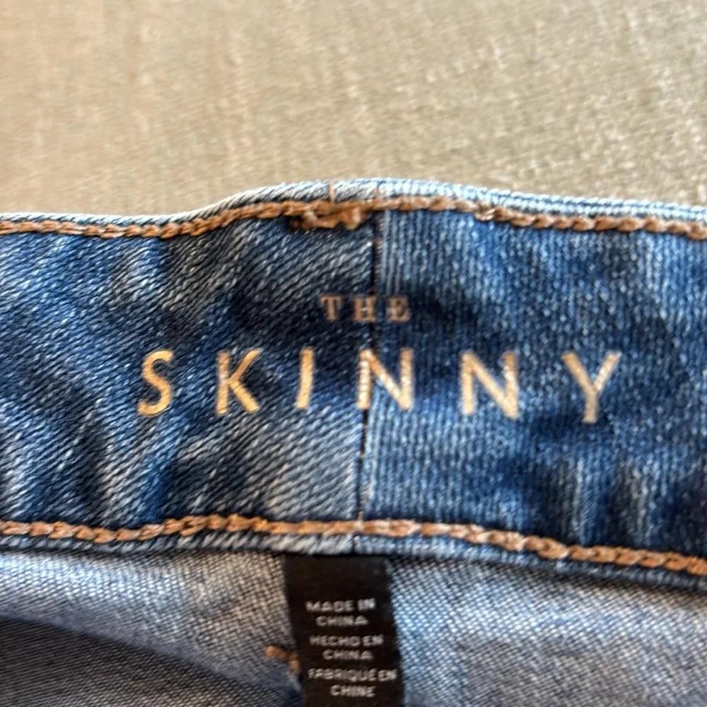 White House Black Market "The Skinny" Jeans, Lightly Distressed, Size 2 - Image 7