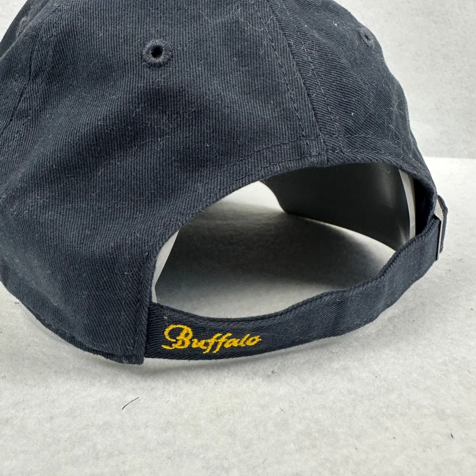 Buffalo Sabres Women's Blue Baseball Cap NHL 47 Brand Gold Logo Adjustable Black - Image 8