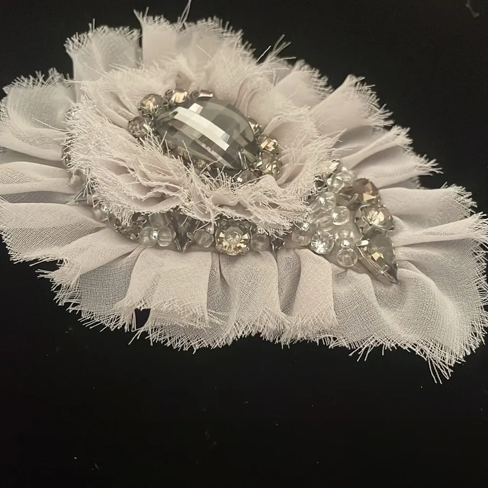 Vintage Gray Tulle Beaded and Rhinestone Brooch - Image 4