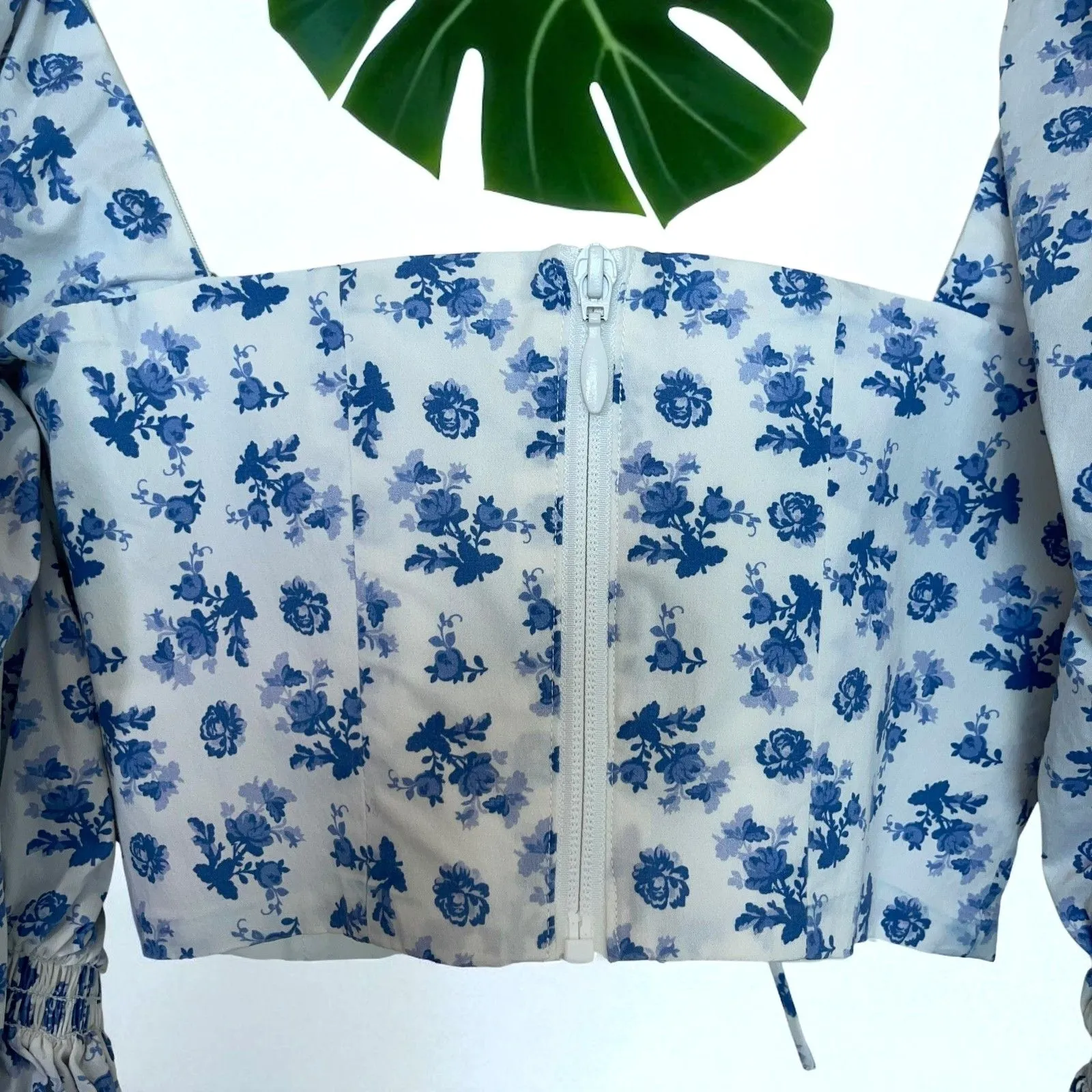 🆕 House of CB Millicent Blue Print Cropped Corset Top - Image 8