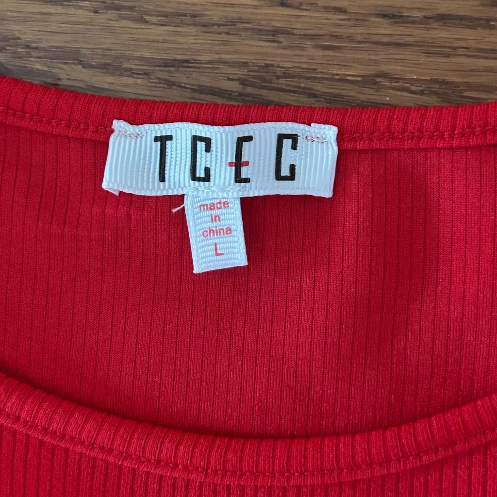 TCEC Red Frill Sleeve Ribbed T-Shirt Ruffle Cap Sleeve Size Large Feminine - Image 4