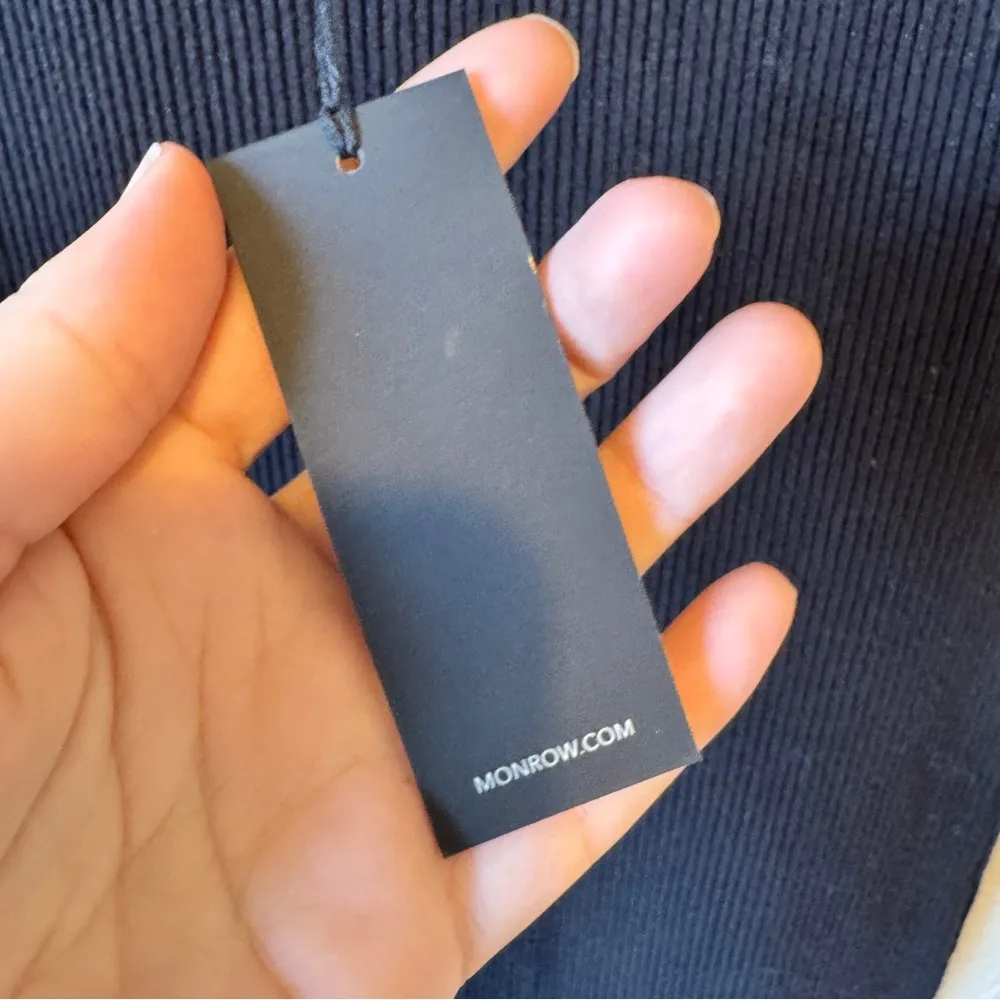 Monrow Black Ribbed Short Sleeve Sweater Dress Womens M Mini Open Back Casual Size M - Image 8