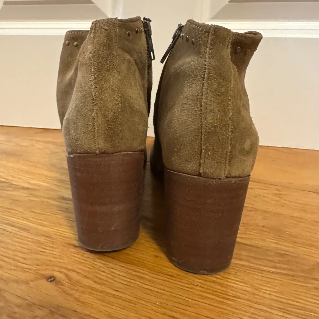 Frye Women's Nora Stud Zip Short Booties in Sand, Size 10B 3" Heel Brown - Image 11