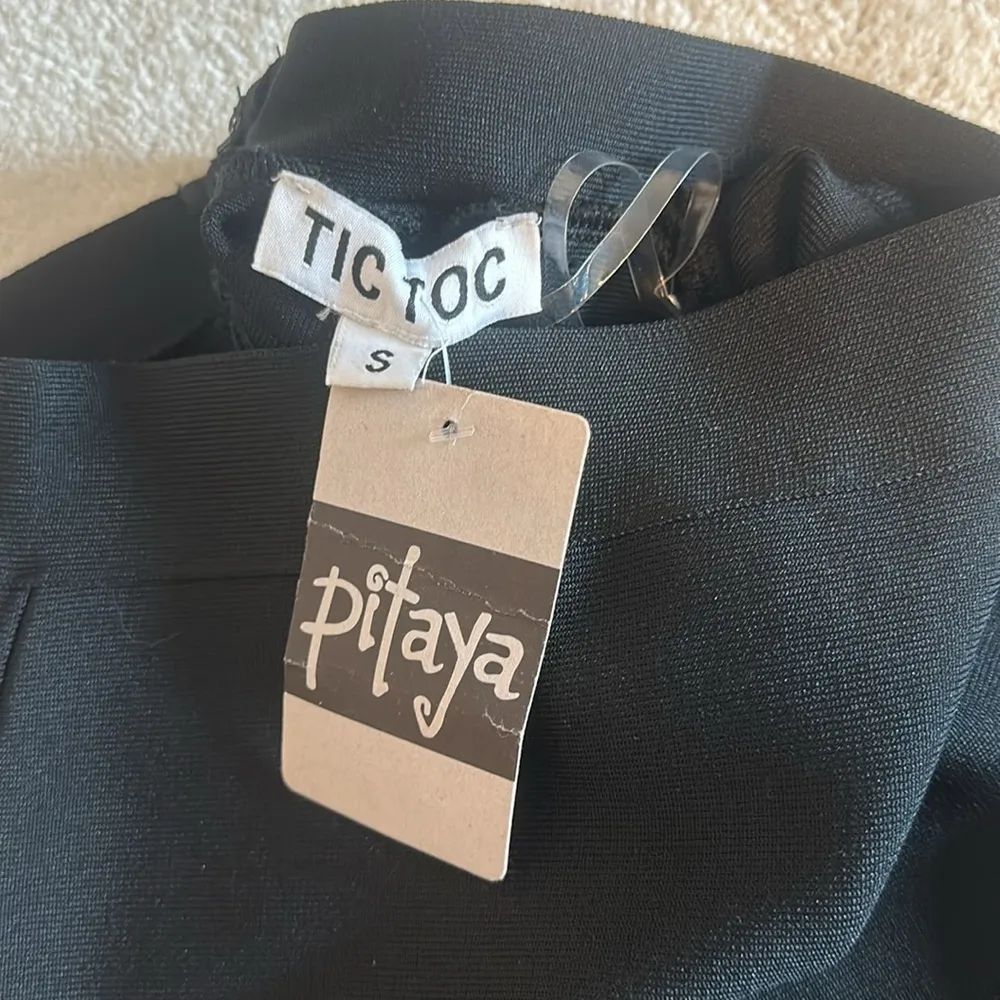 TicToc Black Bodycon Mini Skirt - Image 6