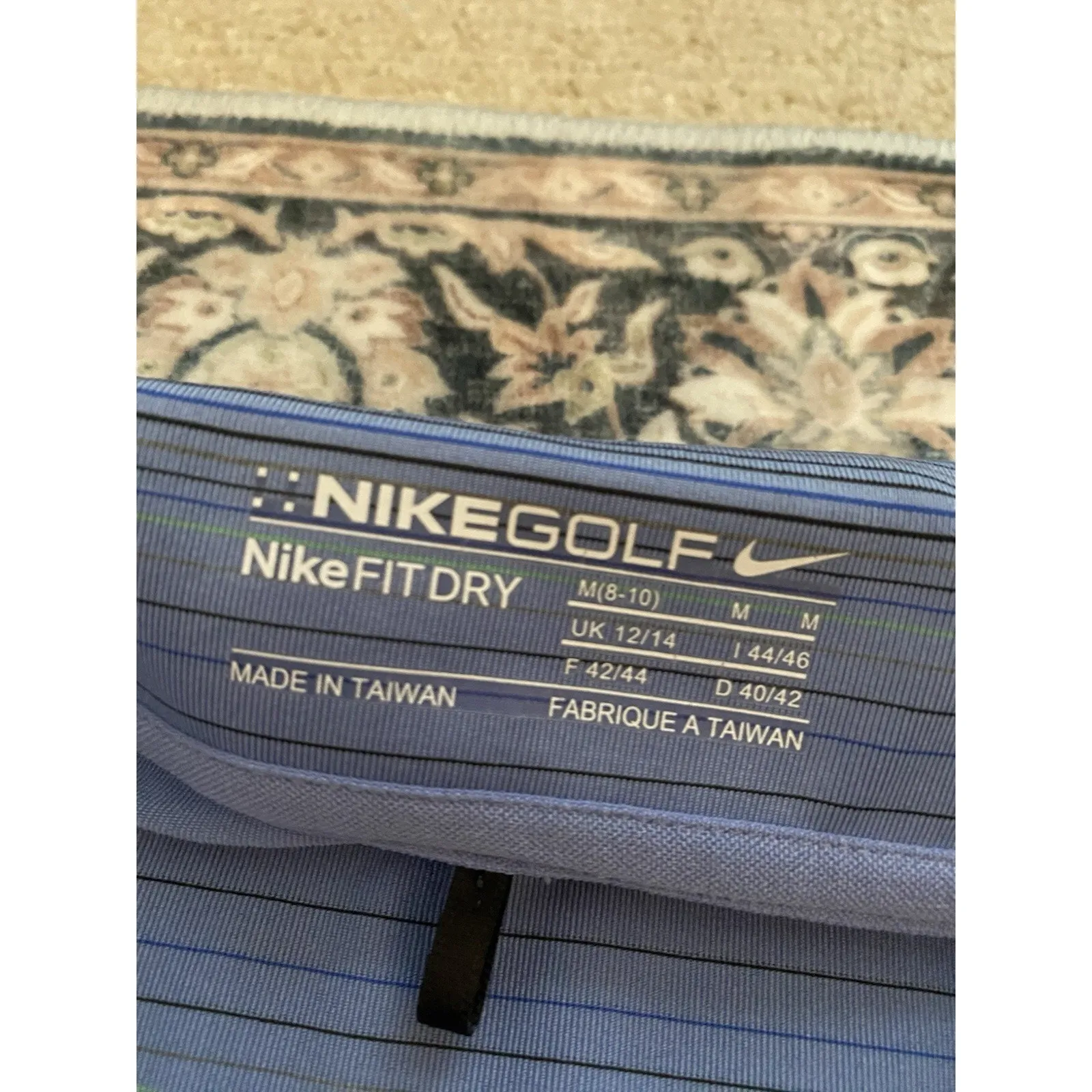 Nike golf women’s size medium polo top purple stripes - Image 3