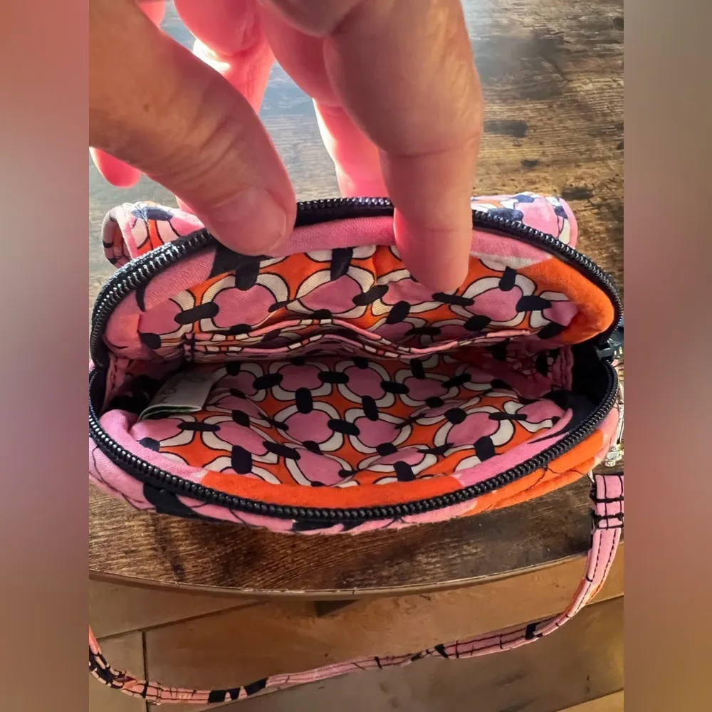 RETIRED: Vera Bradley | ladies She Loves Me mini crossbody handbag. - Image 10