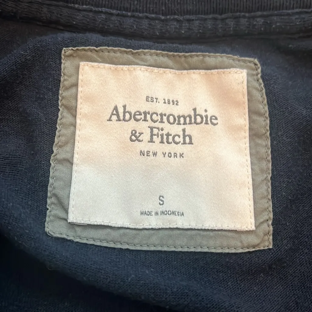 Abercrombie Lace Front Long Sleeve TShirt Navy Size Small - Image 7