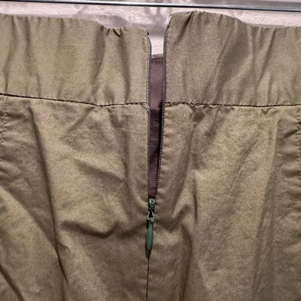 J.Crew Green Floral Paperbag Belted Mini Skirt Sz‎ 8 - Image 6