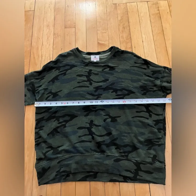 Sundry Anthropologie Neon Sleeve Camo Crewneck - Image 9