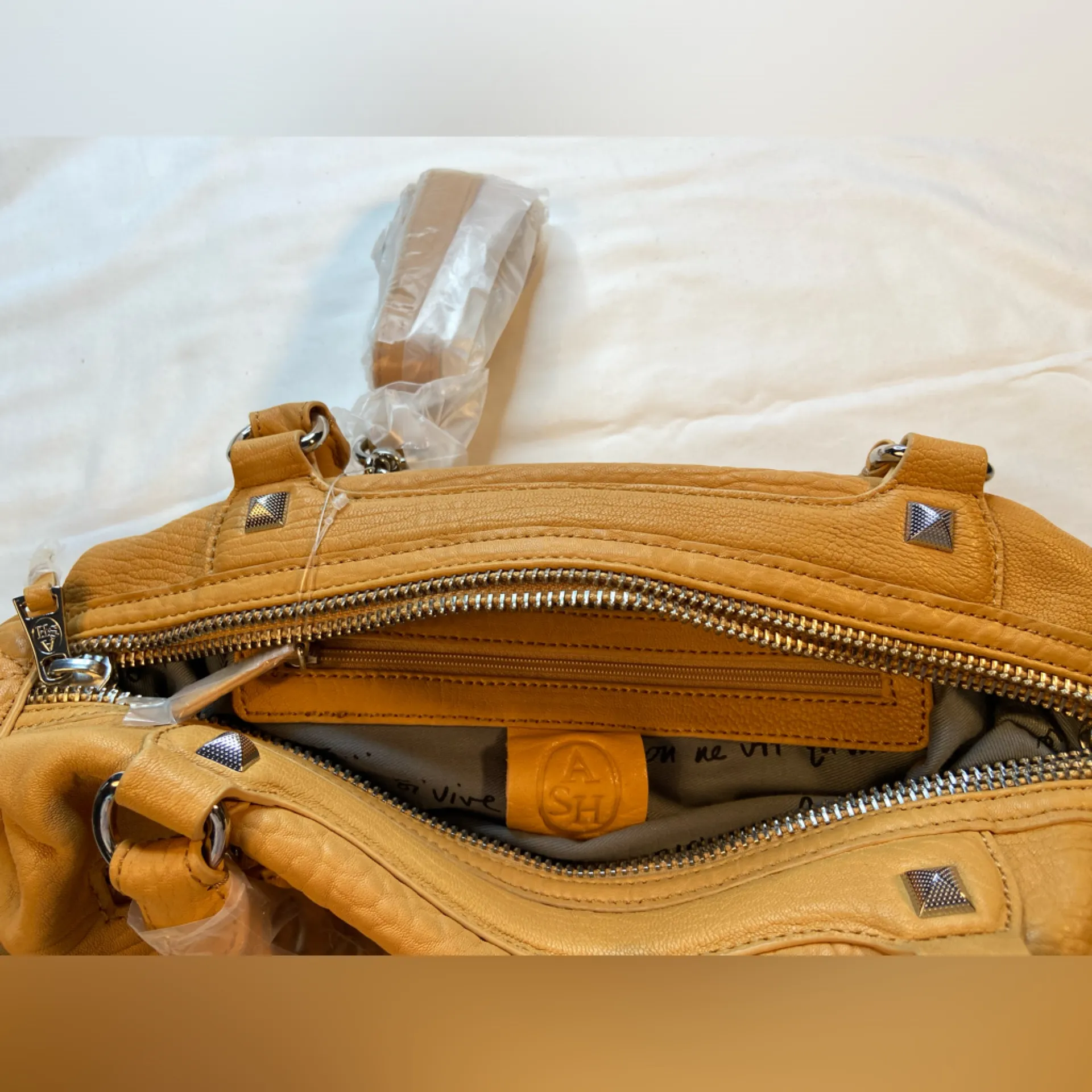 NWT, ASH shoulder Bag, with Crossbody strap, Soft Leather, zippers, grommets - Image 8