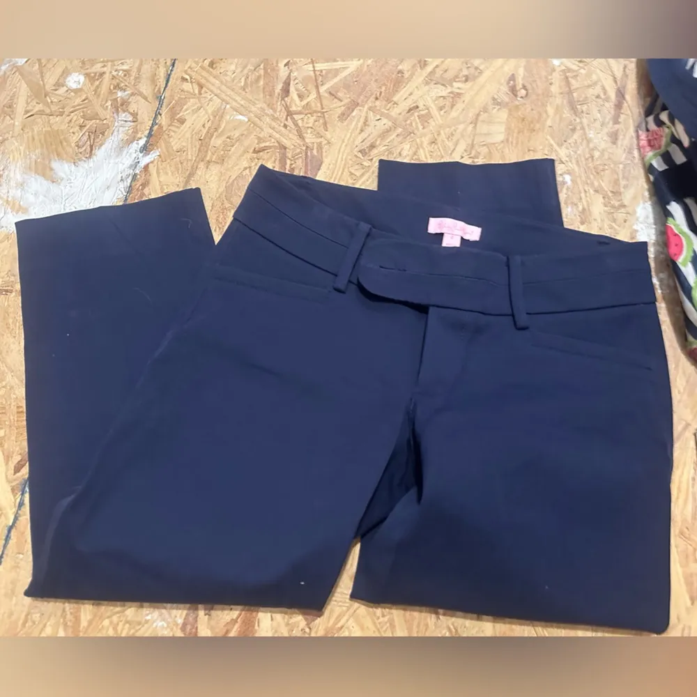 Lilly Pulitzer navy crop pants size 2 - Image 4