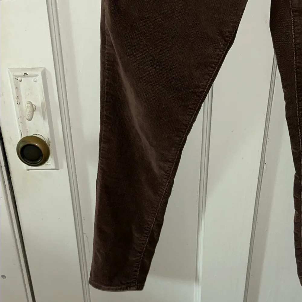 Levi’s. Women's Brown Jeans - Image 4