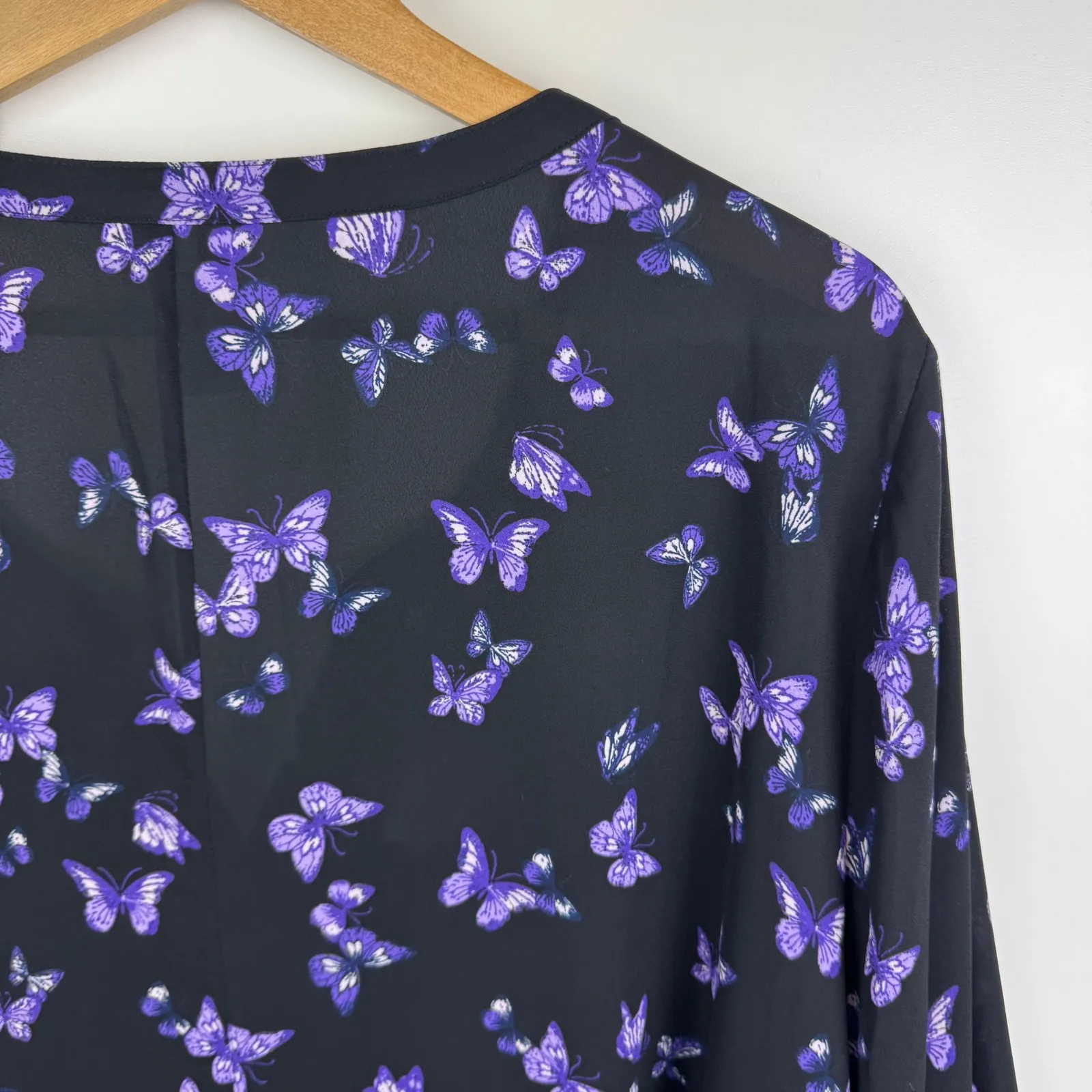 NWT Catherines Butterfly Button Down‎ Shirt 3X Roll Tab Sleeve Lightweight Boho - Image 4