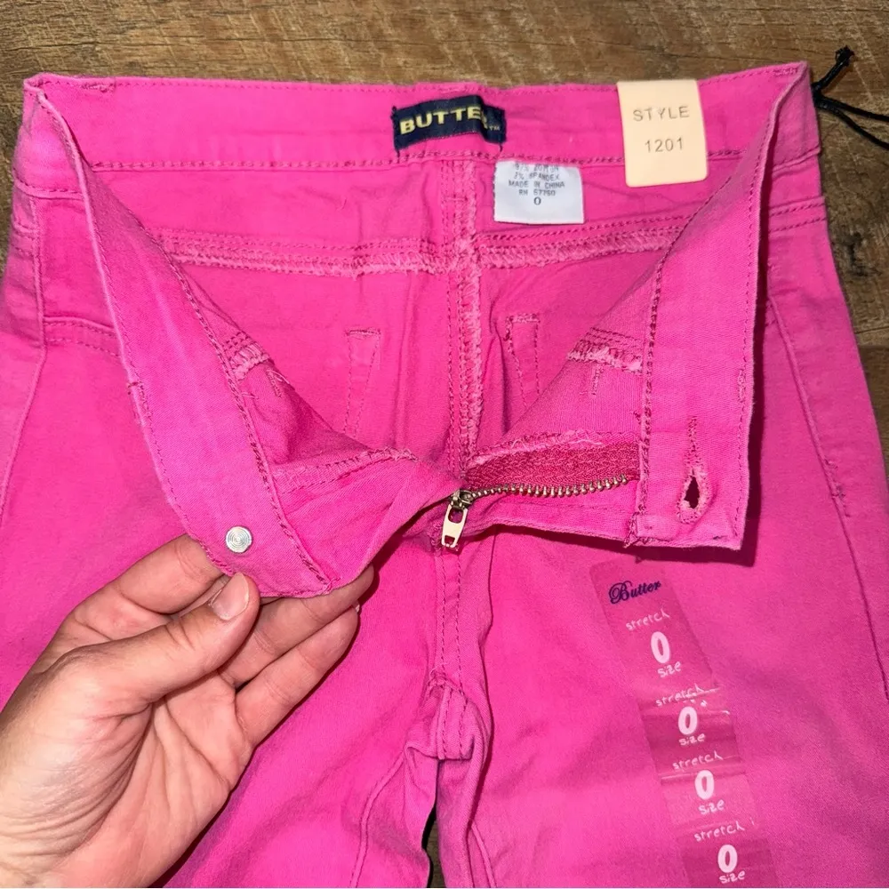 NEW! Butter Vintage Wash Super Soft Pink Skinny Jeans Size 0 - Image 5
