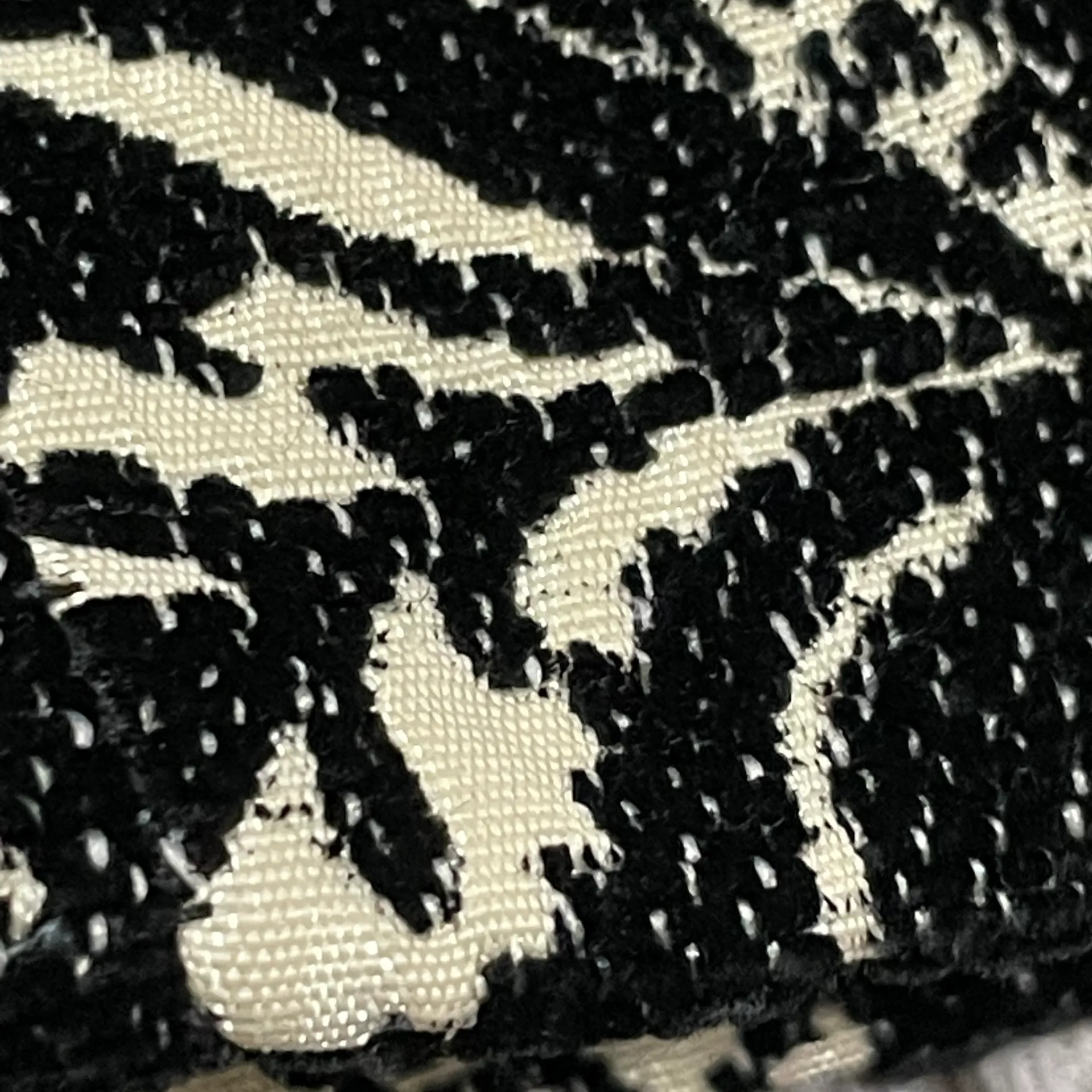 Karen Kane Vintage 1990s Black and Ivory Damask Mini Skirt Size 4 - Image 7