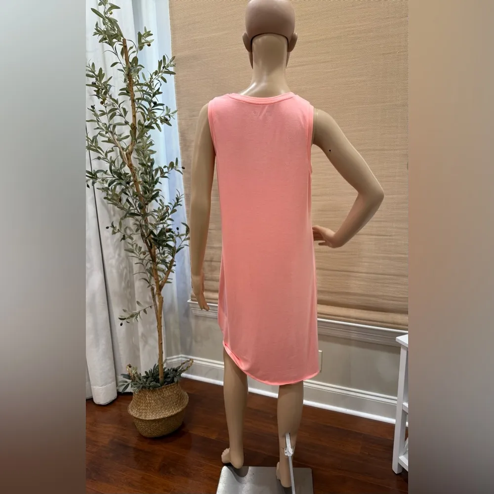 Version Neon Apricot Cover. Ties at hemline. Size M - Image 4