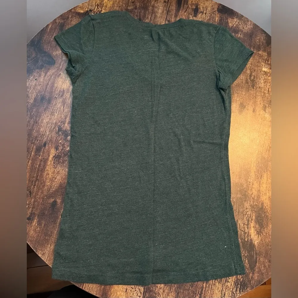 NFL | TEAM APPAREL womens New York Jets t-shirt. Size: L. - Image 7