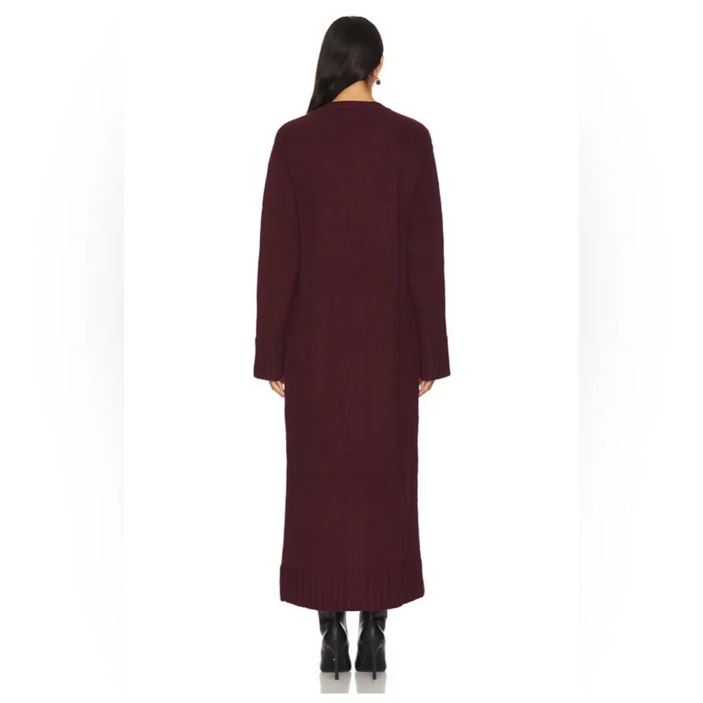 NWT REVOLVE Aidan Sweater Dress in Wine
House of Harlow 1960, size M - Image 4