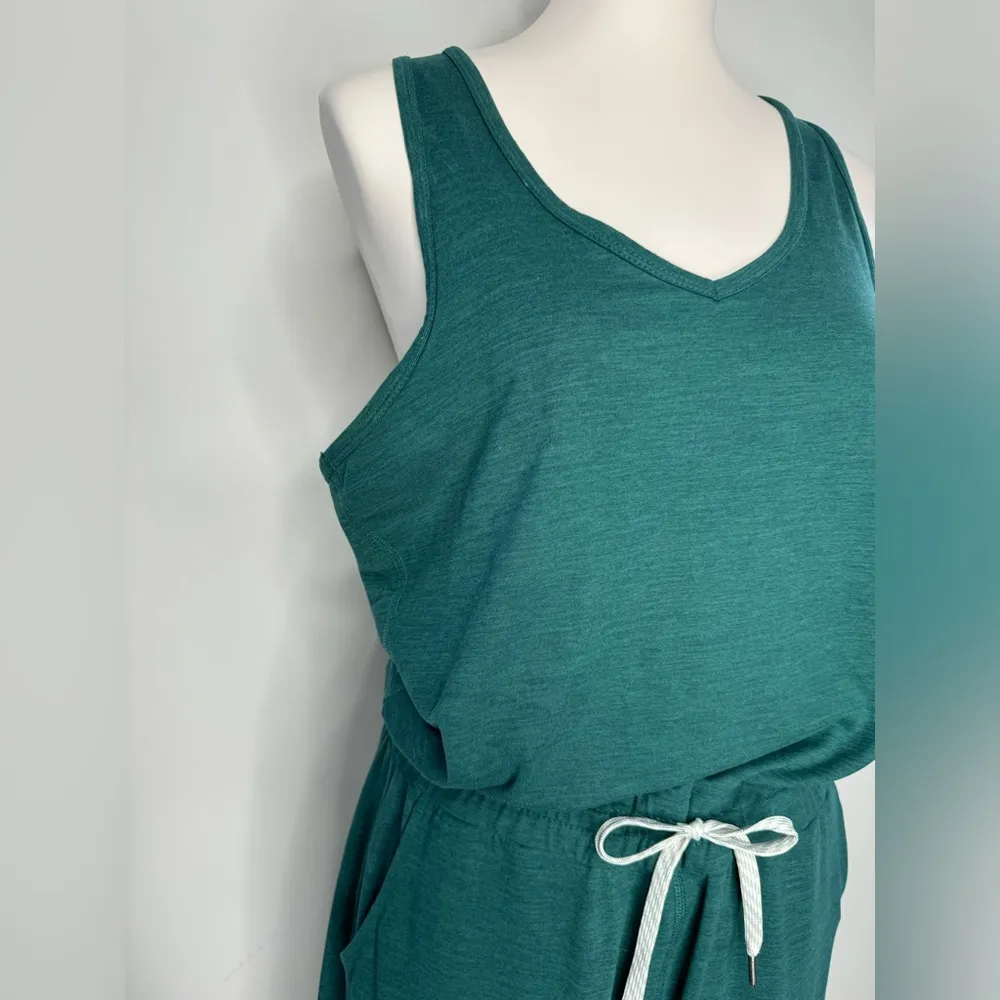 Vuori  Lux Jumpsuit Women’s Jumpsuit Jade Heather Size Medium - Image 12