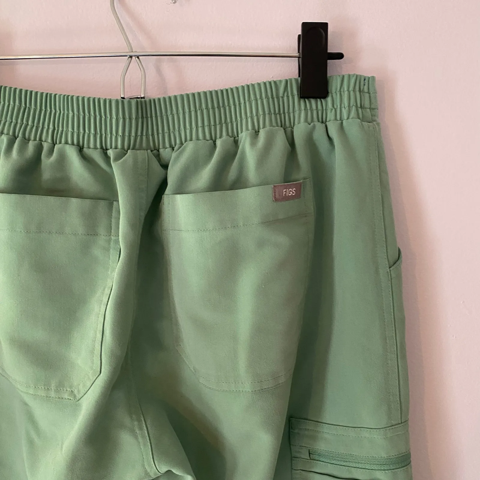 FIGS Jade Green Yola Straight Leg Scrub Pants Uniform Nurse Dr. Women size Small - Image 6
