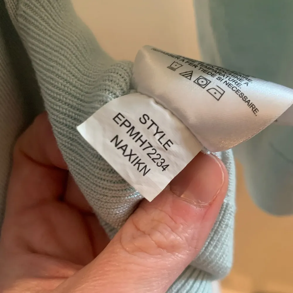 Ellen Tracy | Light green Button-Up Cardigan size medium - Image 2