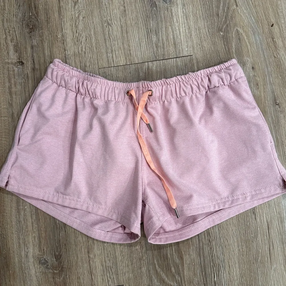 Womens Reel Skipper board shorts size medium never worn Pink - Image 4