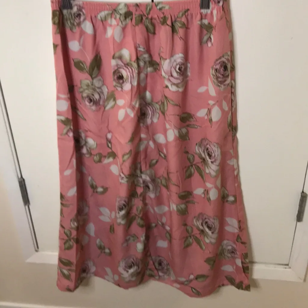 90’s romcom Pink midi length skirt rose pattern romantic S - Image 7