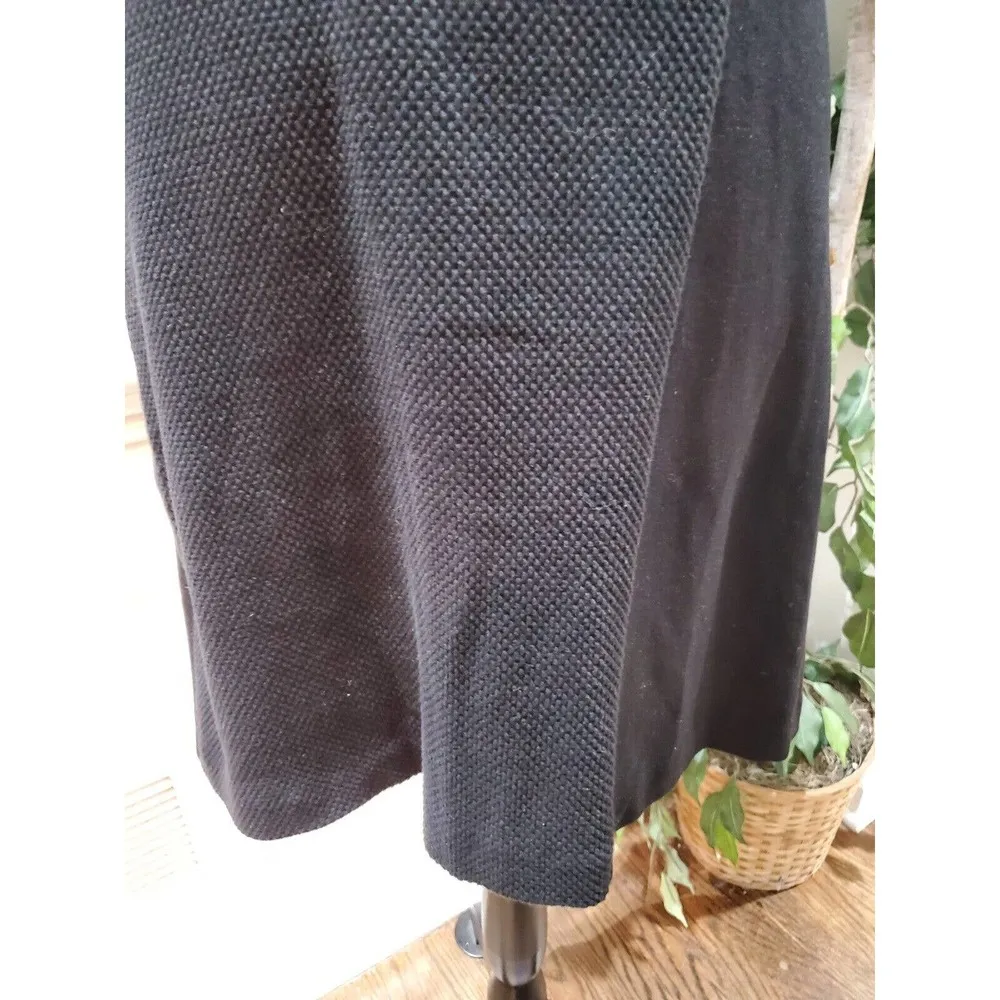 J. Crew Women Black Solid Viscose Round Neck Sleeveless Knee Length Dress Size 4 - Image 4