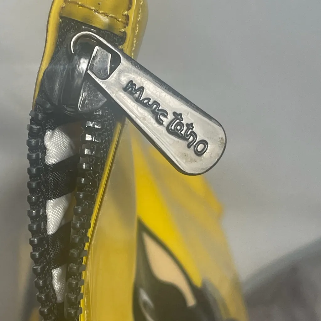 Marc Tetro Dachshund Dog Tote Bag Yellow Vinyl Shoulder Bag Striped Lining - Image 3