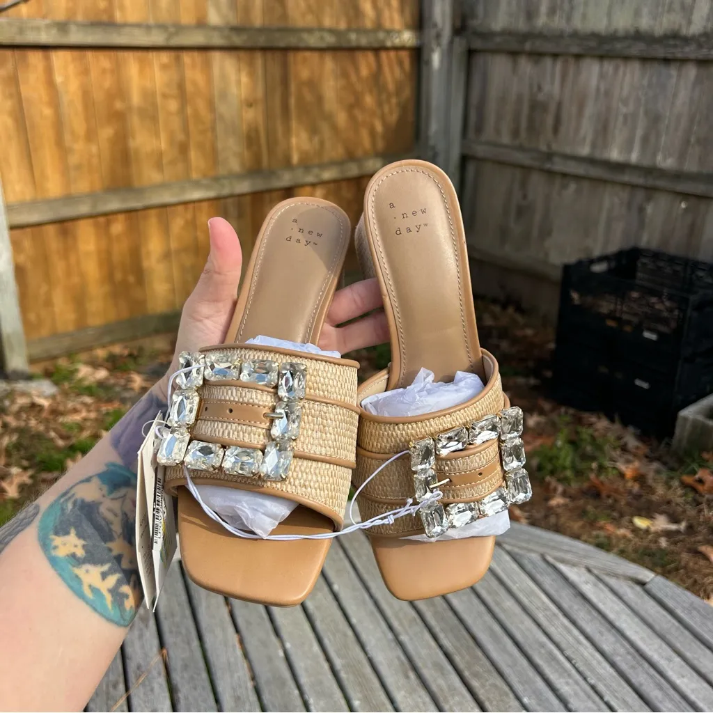 Nwt Size 7.5 Women's Kathleen Raffia Buckle Block Heels - A New Day summer fall - Image 5