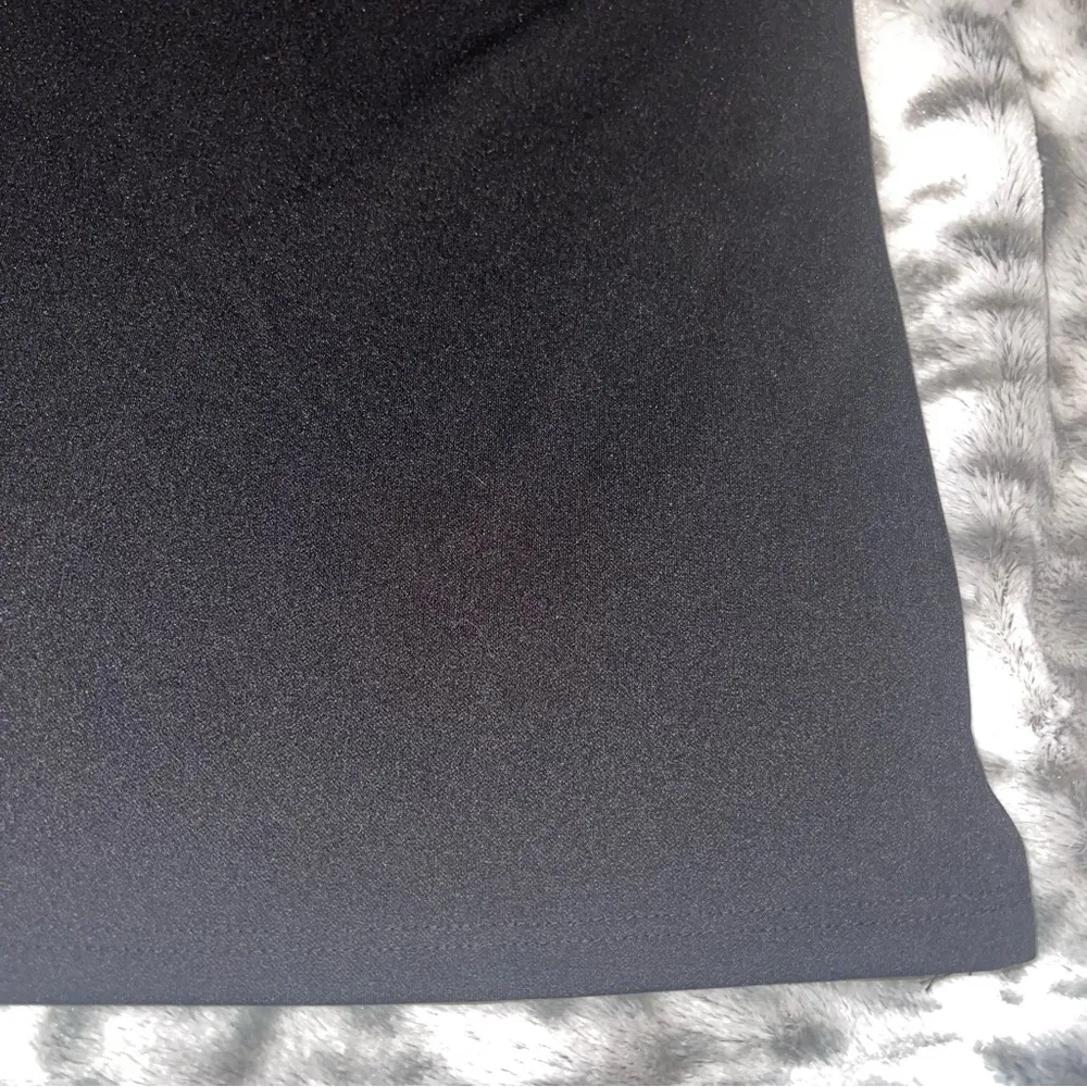 Van Heusen  Camisole - Image 2