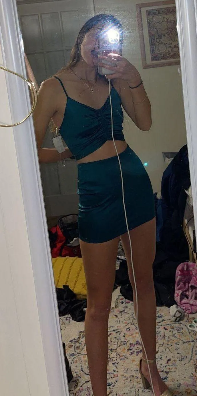 Green Two Piece Dress - Image 2