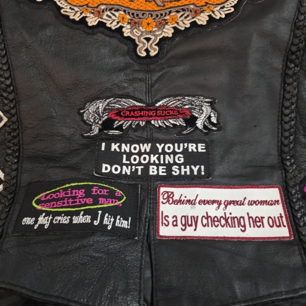 Vtg Genuine Leather Biker Vest Womens Size Large Adjustable Motorcycle Moto Bike - Image 7