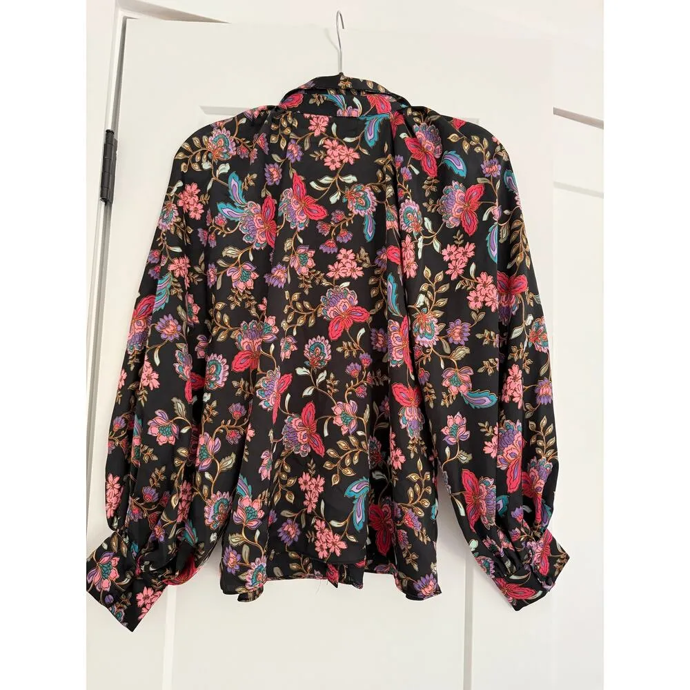 $198 New Misa Floral Silky Button Down - XS - Black / Pink - Image 4