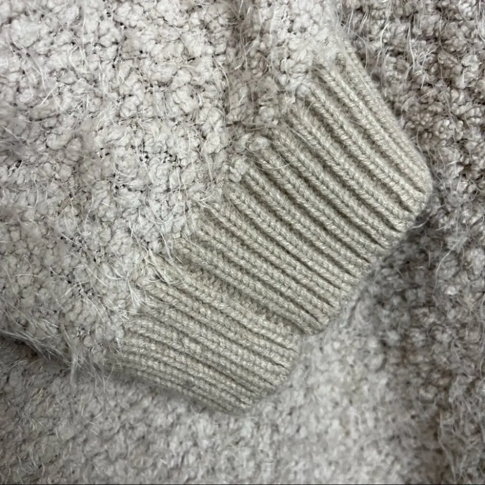 Torrid TAN POPCORN FUZZY TEDDY SWEATER Size 3X - Image 4